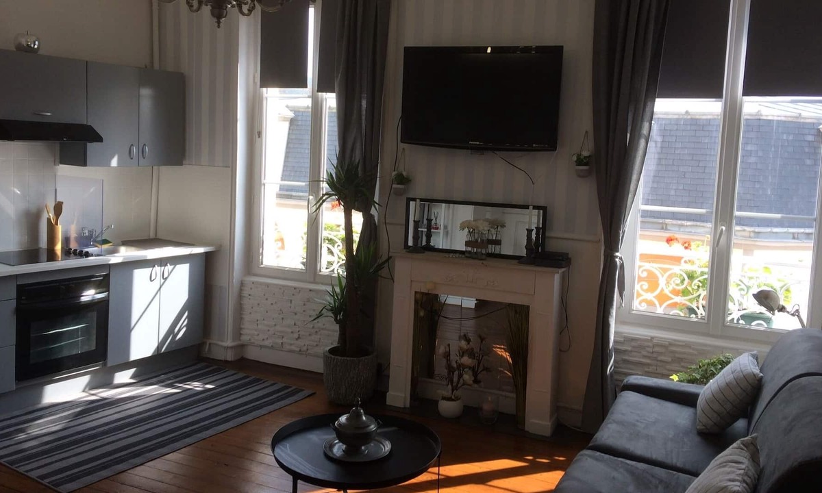 Tracy-sur-Mer Apartment | After DDay classification *** Stars by approved organization