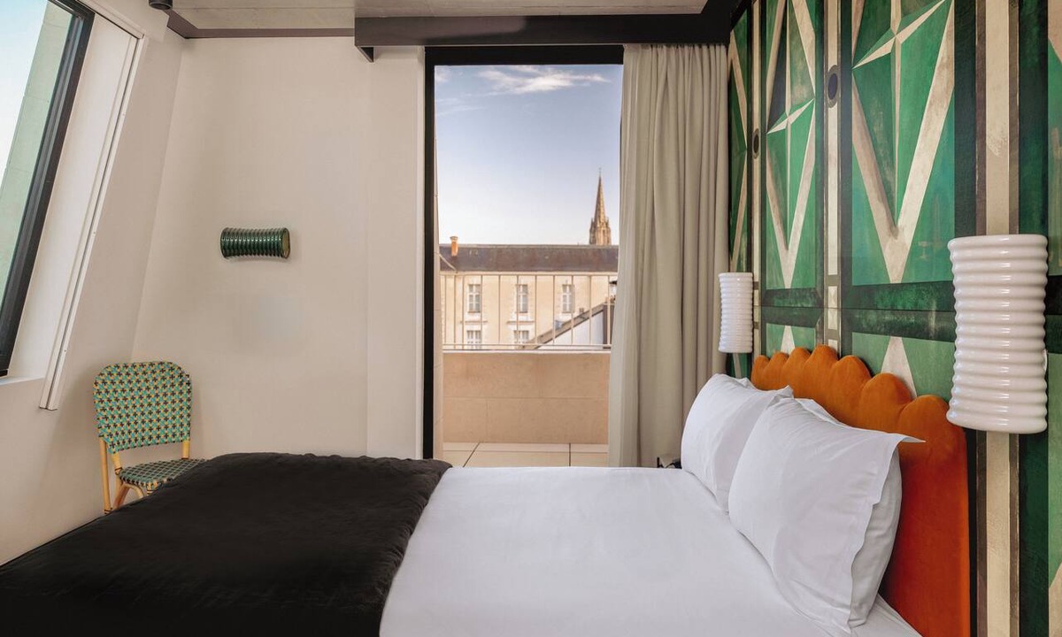 Richebourg - Saint-Clement Hotel | Chachacha Hôtel