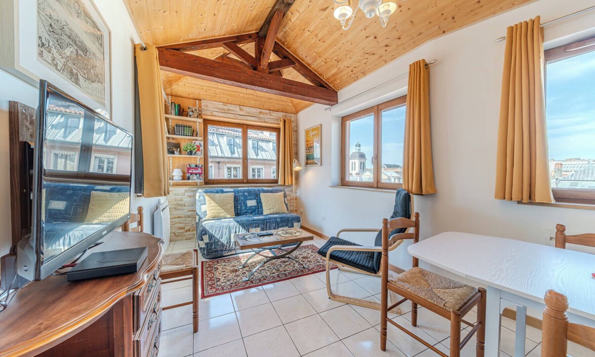 Chartreux - Saint Vincent Apartment | Charming duplex with panoramic view of Cordeliers.