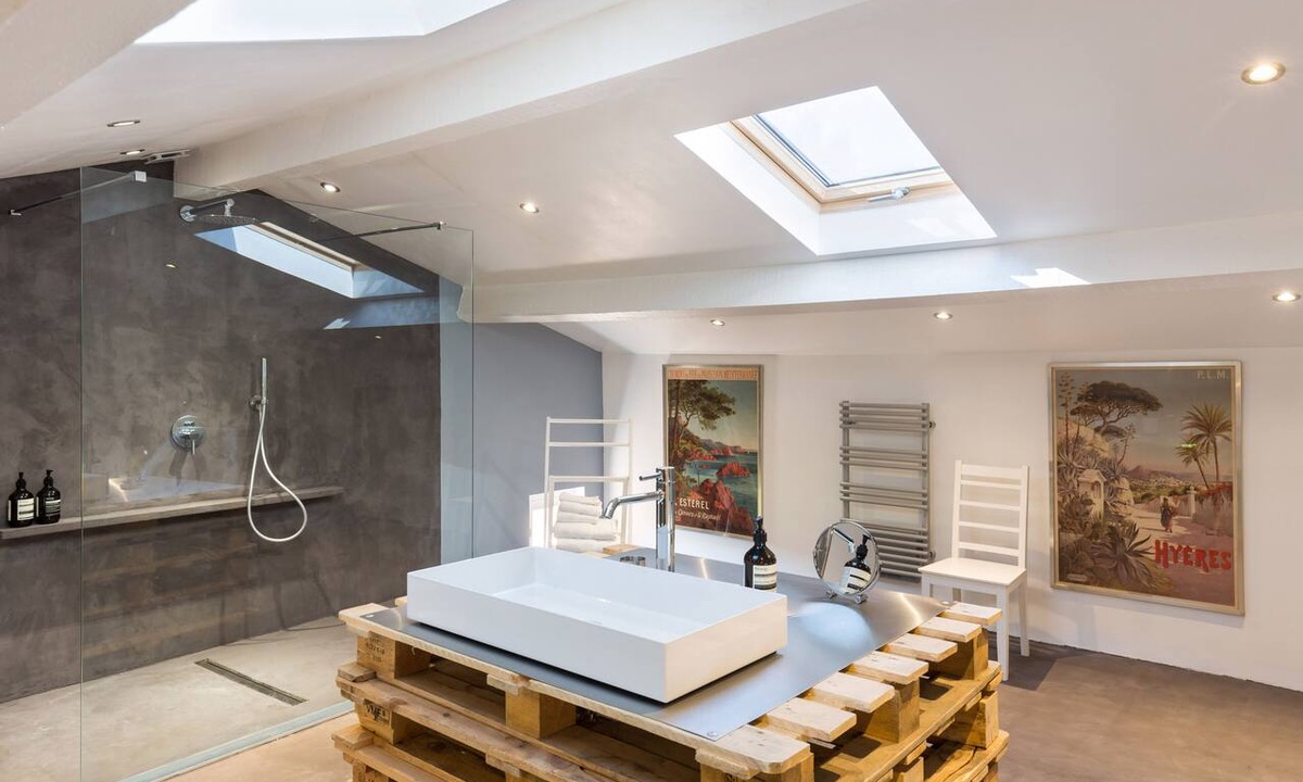 Saint-Antonin-du-Var House | Domaine du Clos d'Alari