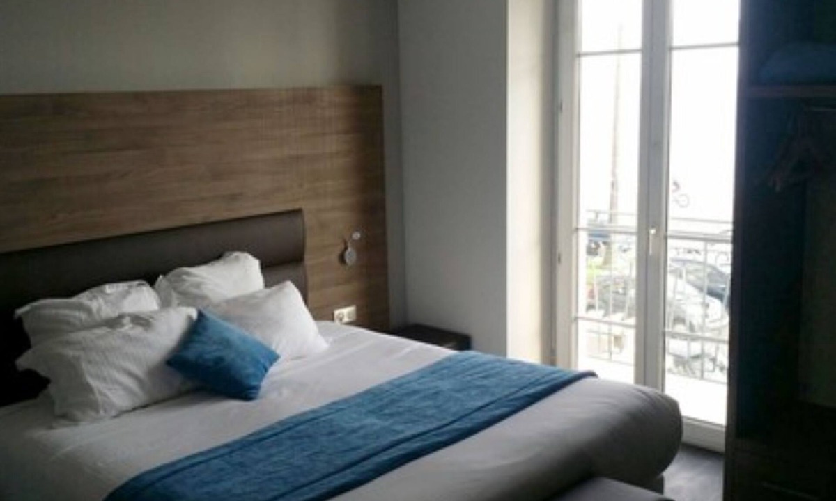 Les Baumettes Hotel | Flots D'Azur