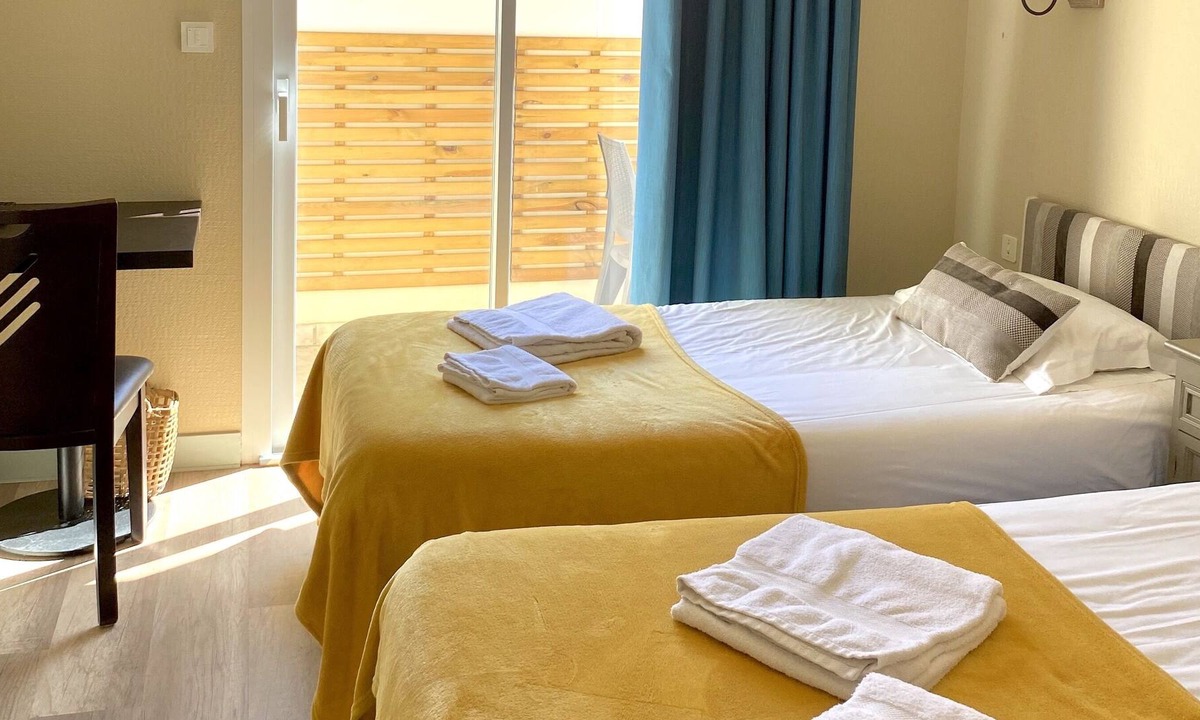 Mimizan Hotel | Hôtel Restaurant Le Plaisance