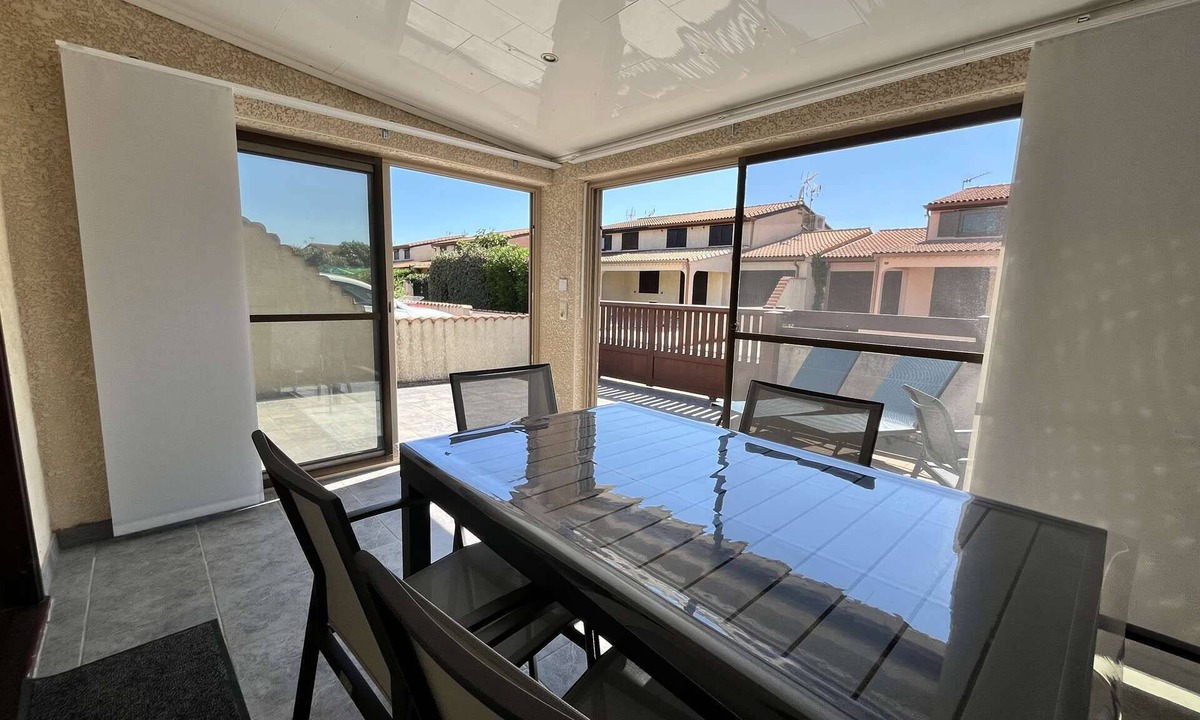 Portiragnes-Plage House | Holiday house with Airco for 4 people -500m from the sea -RESIDENCE TAMARIS -WIFI- Portiragnes.