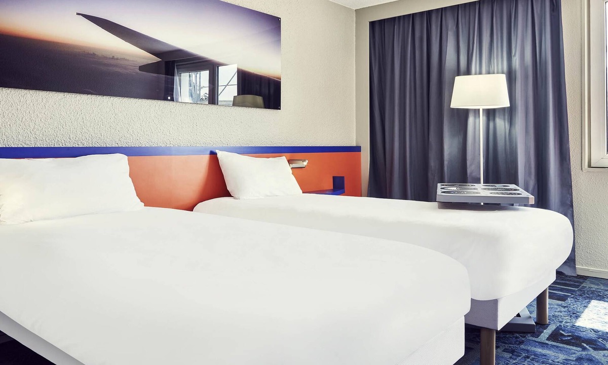 Vitrolles Hotel | ibis Styles Marseille Provence Aéroport