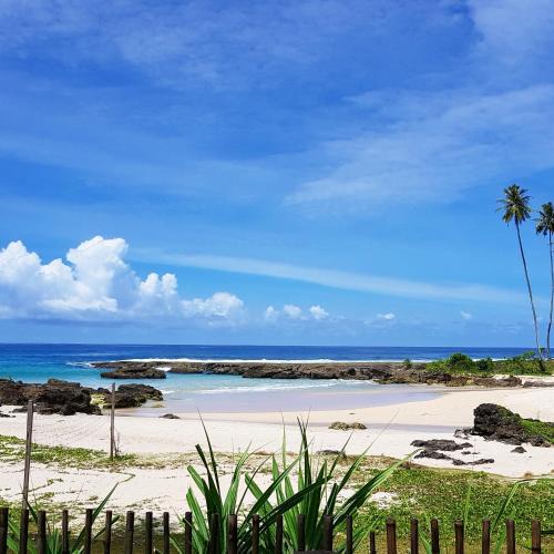Simeulue Hotel | Kita surf resort