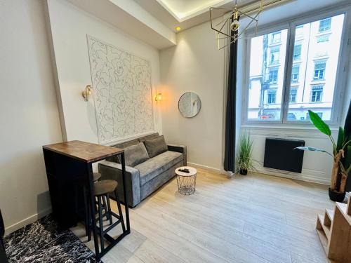 Terreaux - Bat d'argent Apartment | Meissonier 2 - 1 Bedroom - Hotel De Ville