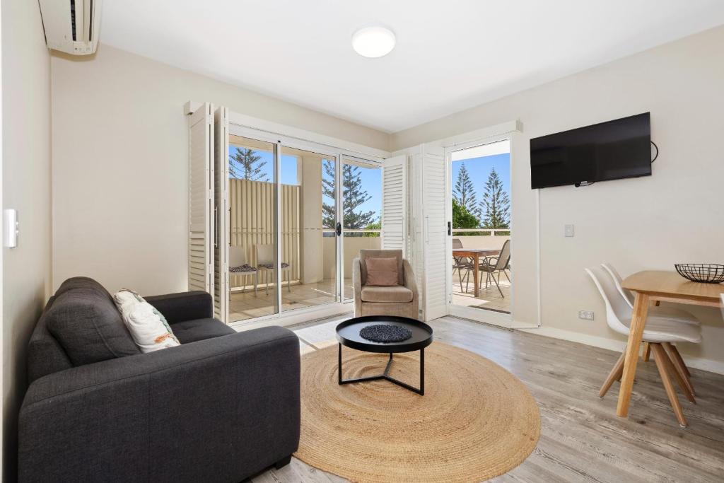 Kingscliff Apartment | Parkview Apartment in Salt Beach Resort by uHoliday - 2BR, 1BR and Hotel Room configurations available