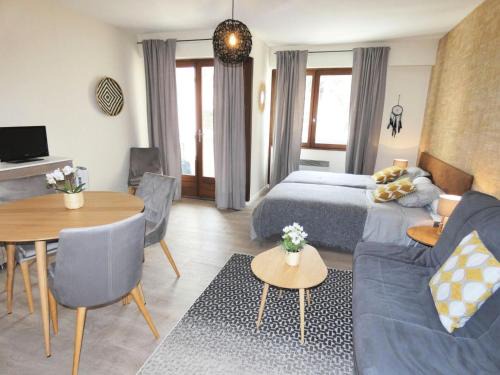 Aix-les-Bains City Center Apartment | Résidence Le Chateau Durieux 2 - Coup de coeur pour ce joli logement relooké ! MAE-6654