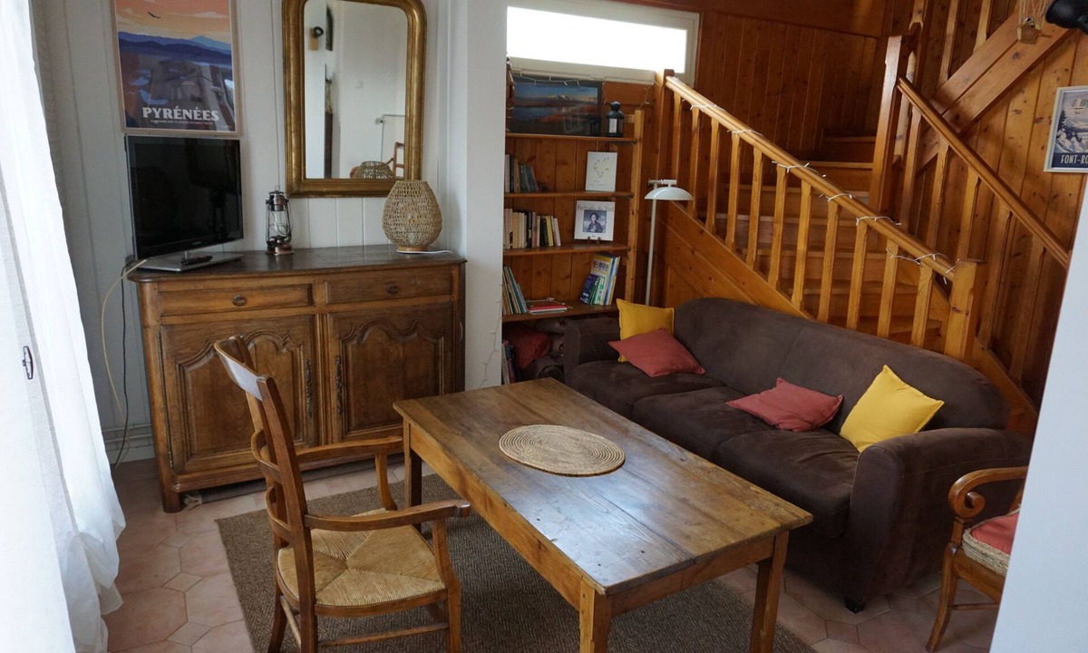 Font-Romeu-Odeillo-Via Apartment | Spacious, sunny duplex with mountain views, ideal for families or friends