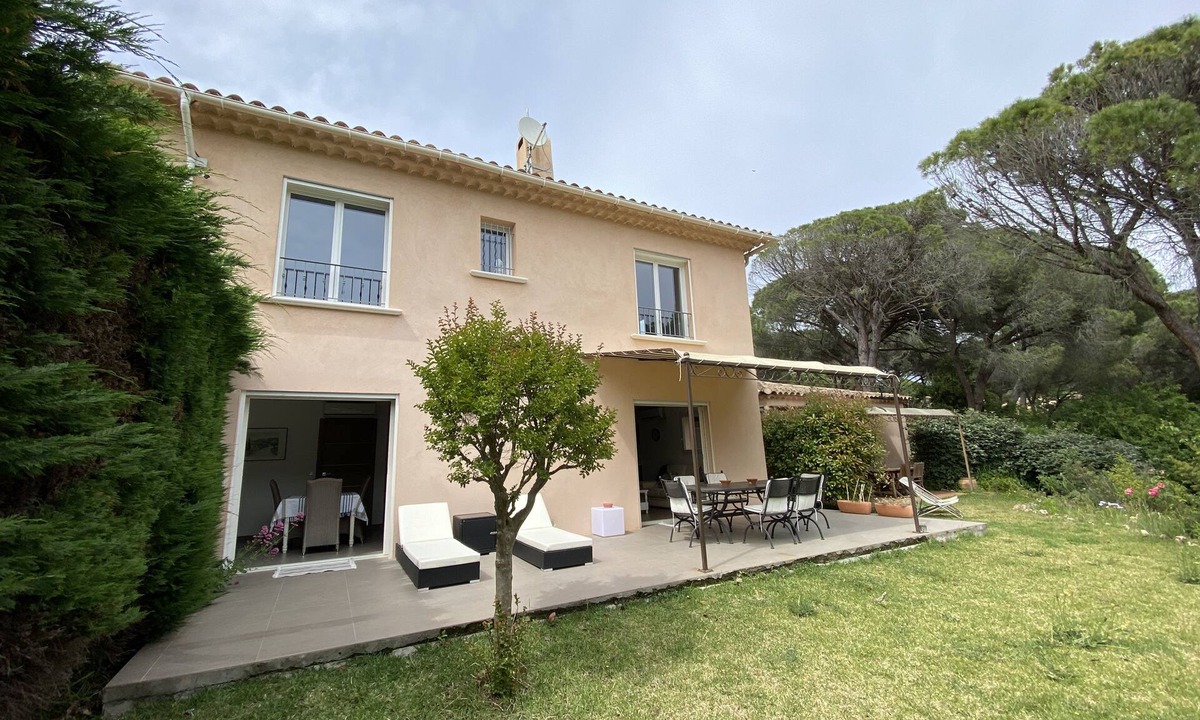 Valescure House | Villa + Studio SUR LE Golf