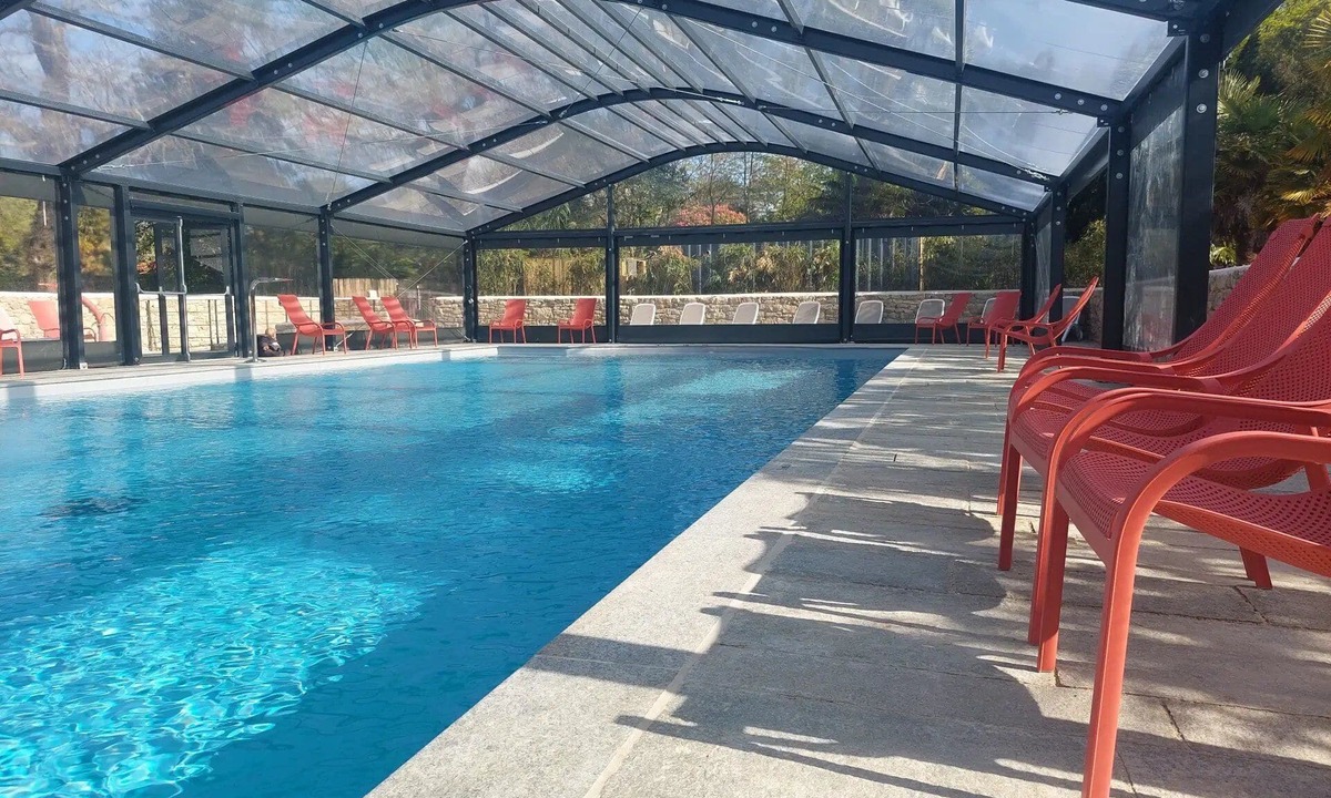 Quimper House | ZEcamping 5 étoiles familial parc aquatique fitness tente BBQ 45m2