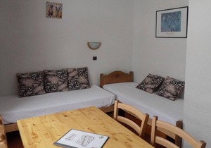 100m from resort center, 3rd floor, balcony, tv, 23m², La Plagne