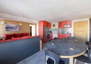 1st floor, view mountain, balcony, tv, ski locker, 72m², Montchavin La Plagne