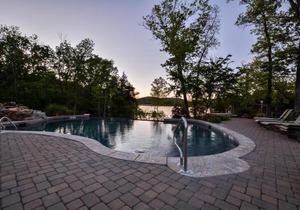 Luxury Lakefront Chalet Resort 2 Pools FREE Amenities Dock Kayaks Waterslide