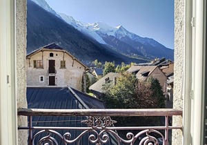 Spacious apartment in Chamonix, 8 pers, elevator