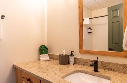 Schroon Lake Hotel | 4 Units | Lakefront Resort | Indoor Pool & Game Room | 0.5mi to Public Beach