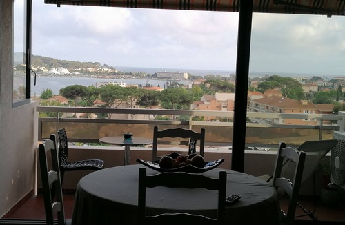 Tamaris Apartment | Apartment in quiet, guarded residence close to beaches and shops