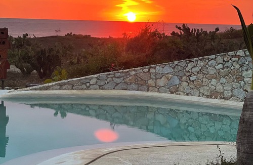 Los Tamarindos House | BEACH FRONT VILLA WITH PRIVATE CHEF INCLUDED