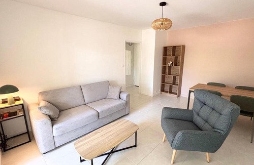 Sanary-sur-Mer Apartment | Bienvenue à Sanary-sur-Mer ! Proche du port et des plages