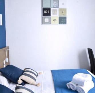 Parame Hotel | Brit Hotel Le Surcouf