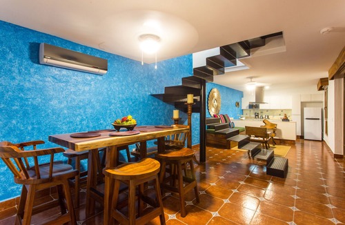 North End Hotel | Casa Lotería Sayulita - Family Boutique Hotel with Restaurant, Rooftop Yoga, Pool & Free Parking - 3 min to Beach