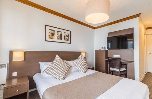 Meribel-Mottaret Hotel | Chambre Cosy Près des Pistes | Les 3 Vallées!