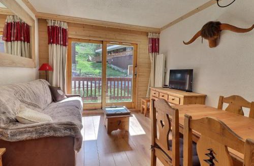 Meribel-Mottaret Apartment | Charmant 2 pièces rénové, skis aux pieds, pour 5 pers. - FR-1-182-242