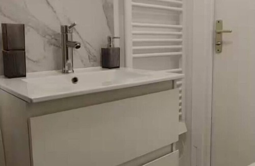 Roubaix Apartment | Charming studio with terrace in Roubaix