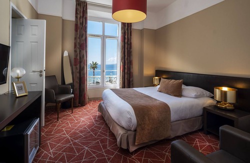 Saint-Raphael Hotel | Excelsior