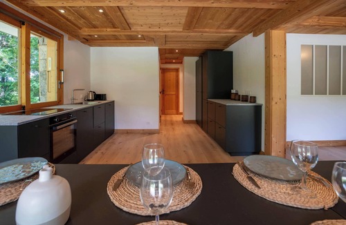 Meribel Village Apartment | Fauvettes 2 : nice spacious apartment in Meribel Village