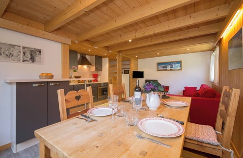 Argentiere Apartment | Grand Roc A218 150m from Slopes, View & Parking, Argentière (Chamonix), France