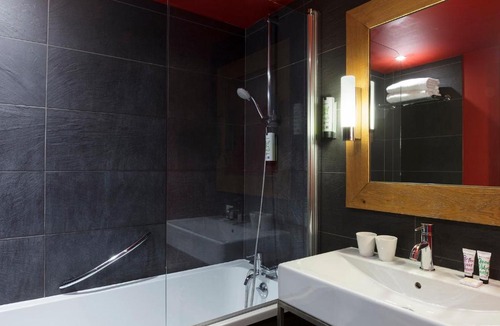 Chamonix City Centre Hotel | Hôtel Les Aiglons Chamonix