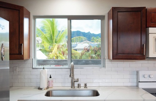 Portlock House | Hale Kai Lily - Waterfront Hawaiian Paradise