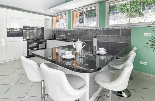 Bonne Villa | Homey Eden - Gorgeous villa/free parking/balcony and terrace