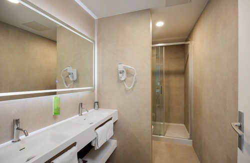 Lepante Quarter Hotel | Hotel Byakko Nice
