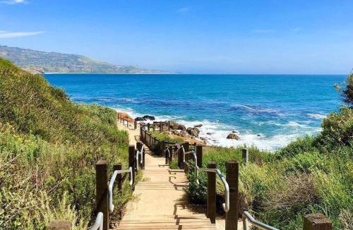 Rancho Palos Verdes House | LA Coastal Oasis 30 day min contact us with any questions
