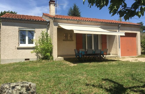 Le Crestet House | La Perline, Detached house in Ardèche Verte, near Lamastre