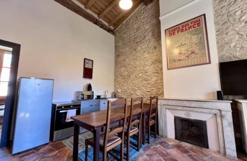 Quartier Administrations Apartment | Large new apartment in a quiet area