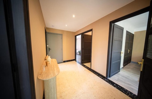 Belley Apartment | Le Cocon - Parking & Extérieur