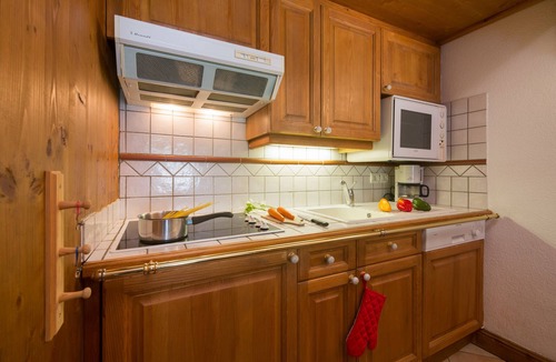 Argentiere Apartment | Le Cristal GM11 Mountain View, Pool, Private Sauna & Parking, Argentière (Chamonix), France