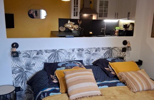 Marcilly-d'Azergues Apartment | Le gîte des Pierres Dorées