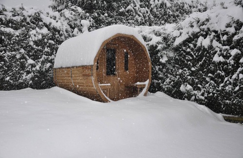 Les Houches Ski Chalet | Luxurious Chalet | Hot Tub & Sauna | Mont Blanc Massif Views | Sleeps 10