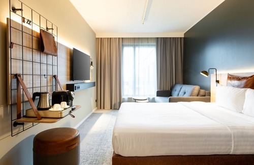 Montevrain Hotel | Moxy Paris Val D’Europe