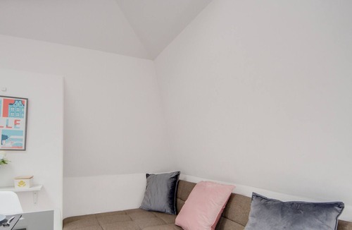 Saint-Maurice Pellevoisin Apartment | Nice and comfortable flat in Lille-Europe nearby the Old City - Welkeys