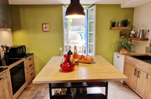Carcassonne House | Property for 22 pers. at the foot of the cité de Carcassonne swimming pool - free parking