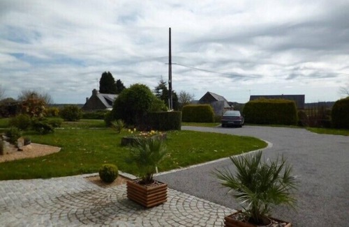 Quimper Cottage | Quiet gîte on the outskirts of Quimper, rated 3*, 3 bedrooms, sleeps 6, fully equipped,