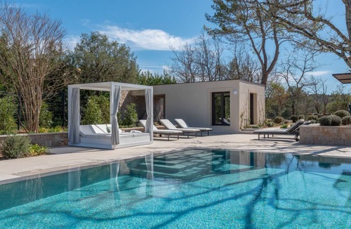 Tourrettes Villa | Residence Anabelle - Four Bedroom Villa, Sleeps 8