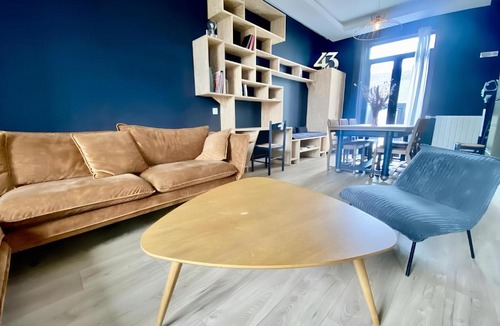 Quartier Saint-Clement - Jardin des Plantes Apartment | Rondeaux Grande Maison Spacieuse 5 chambres 10 pers, Proche Transports - Linge & Ménage Inclus