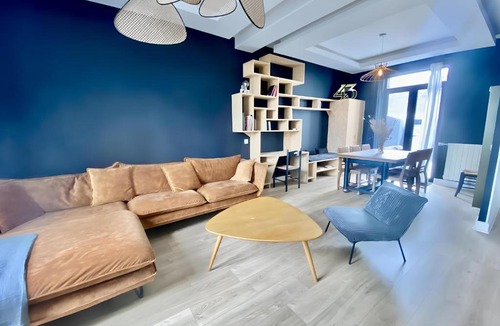 Quartier Saint-Clement - Jardin des Plantes Apartment | Rondeaux Grande Maison Spacieuse 5 chambres 10 pers, Proche Transports - Linge & Ménage Inclus