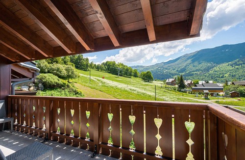 Meribel Village Apartment | Ski-in Duplex with pool and pets allowed